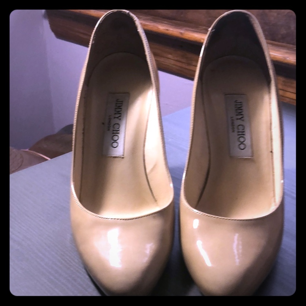 Jimmy Choo 247 Vikki Pumps